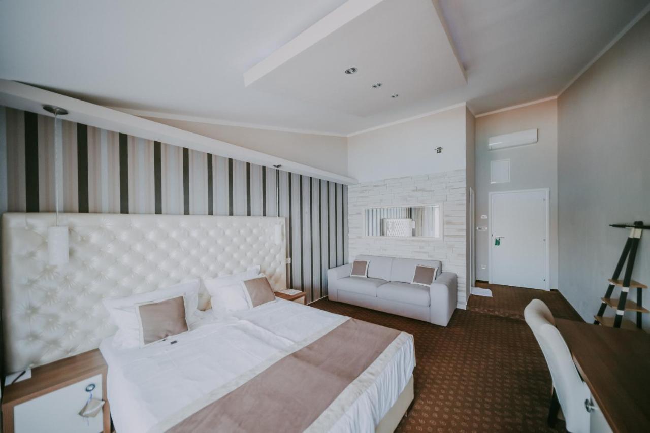 Rooms Nadia สตาราบัชกา ภายนอก รูปภาพ
